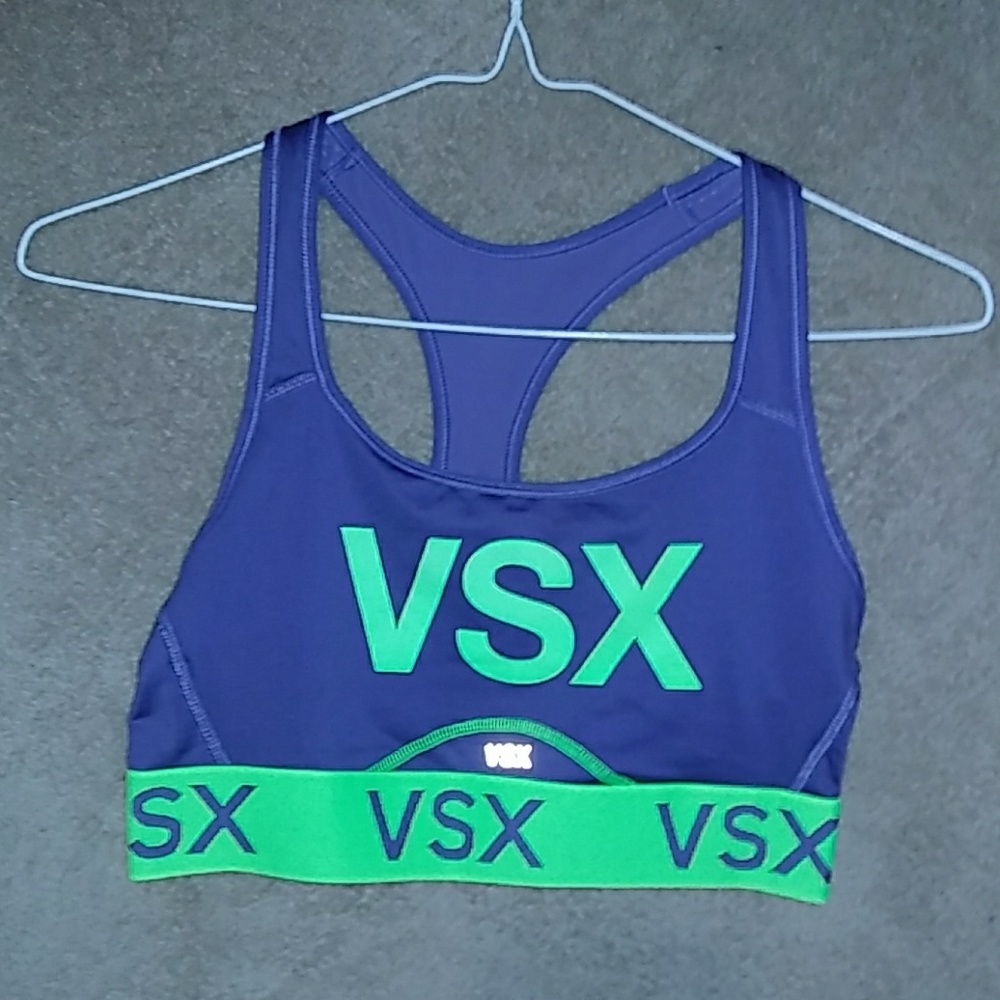 Sports bra
